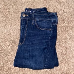 Hollister High Rise Curvy Jean Leggings